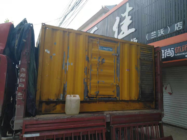 安达发电机组功率与使用时间之间的关系