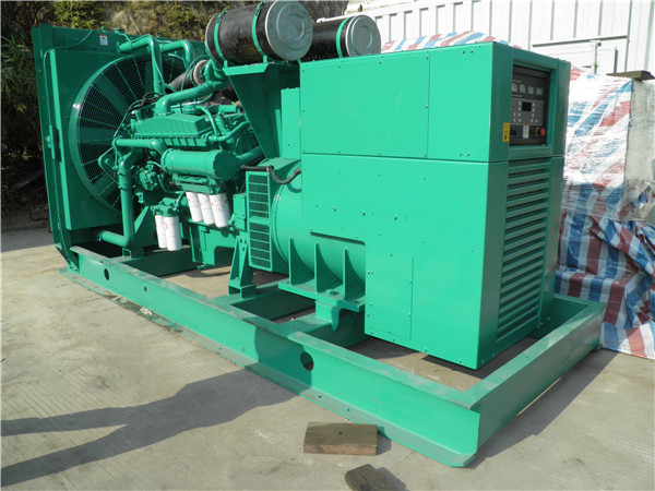 安达出租发电机-进口柴油发电机组与国产柴油发电机组的区别