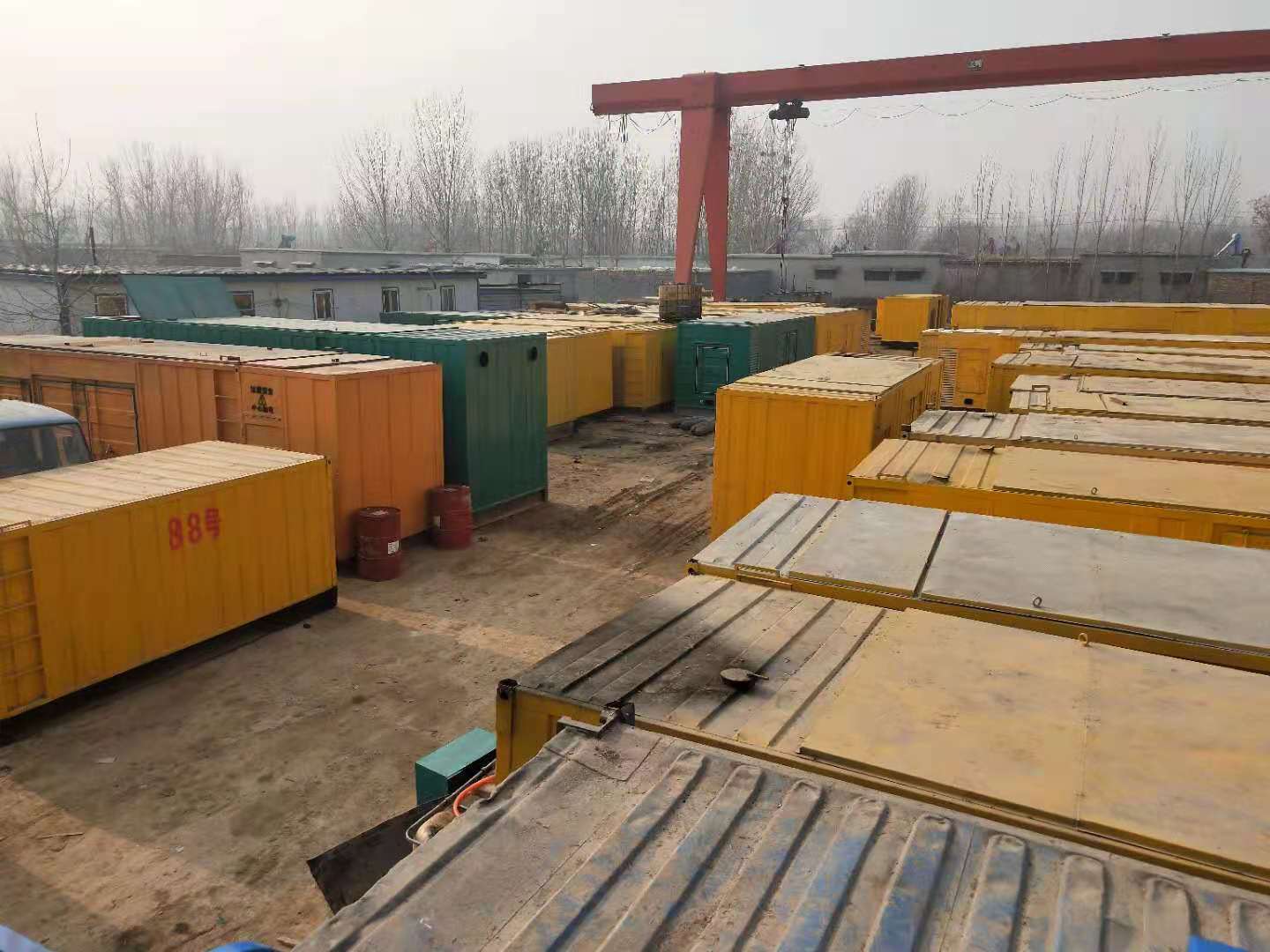 安达租赁发电机-灰尘、风沙对柴油发电机组造成哪些不良影响？