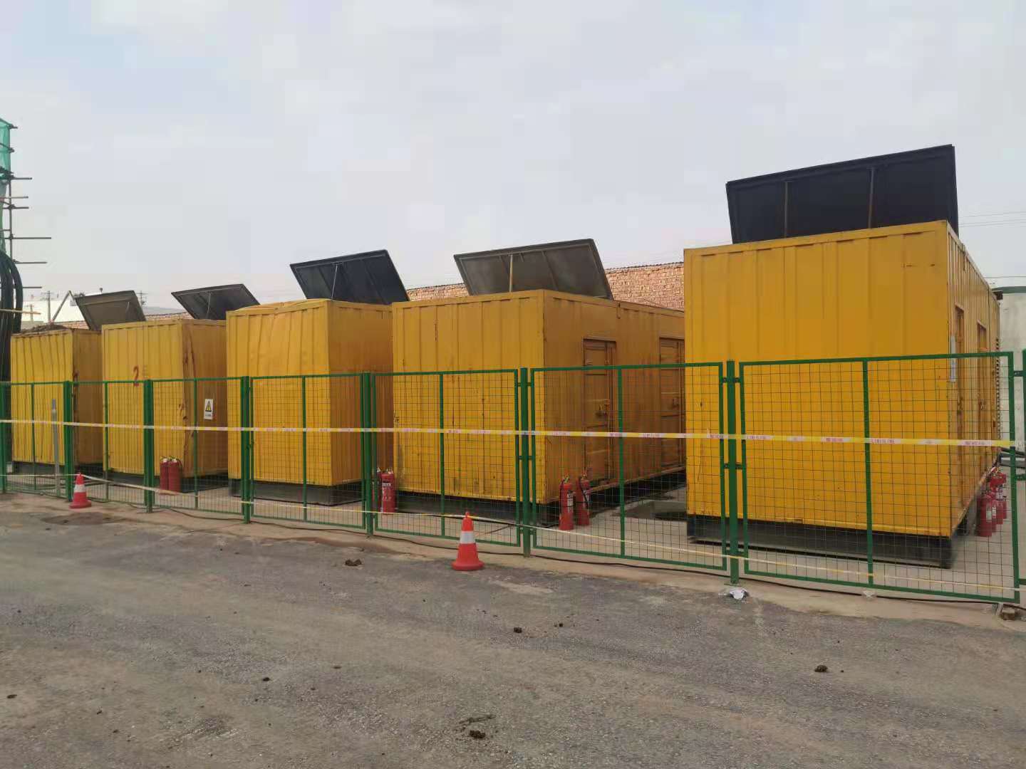 安达发电机出租-柴油发电机组的额定参数有哪几个？