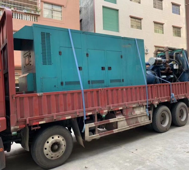 安达如何在不同负载率下确保 400KW 柴油发电机组的正常运行？