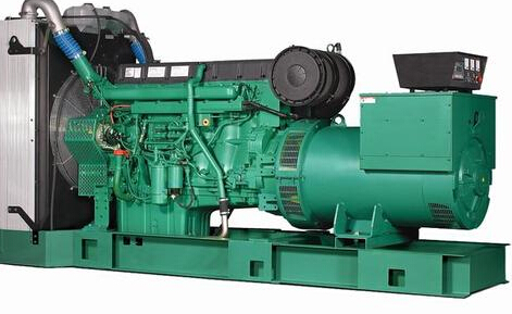 安达发电机除垢后需要用清水冲洗水冷式机油散热器几次？